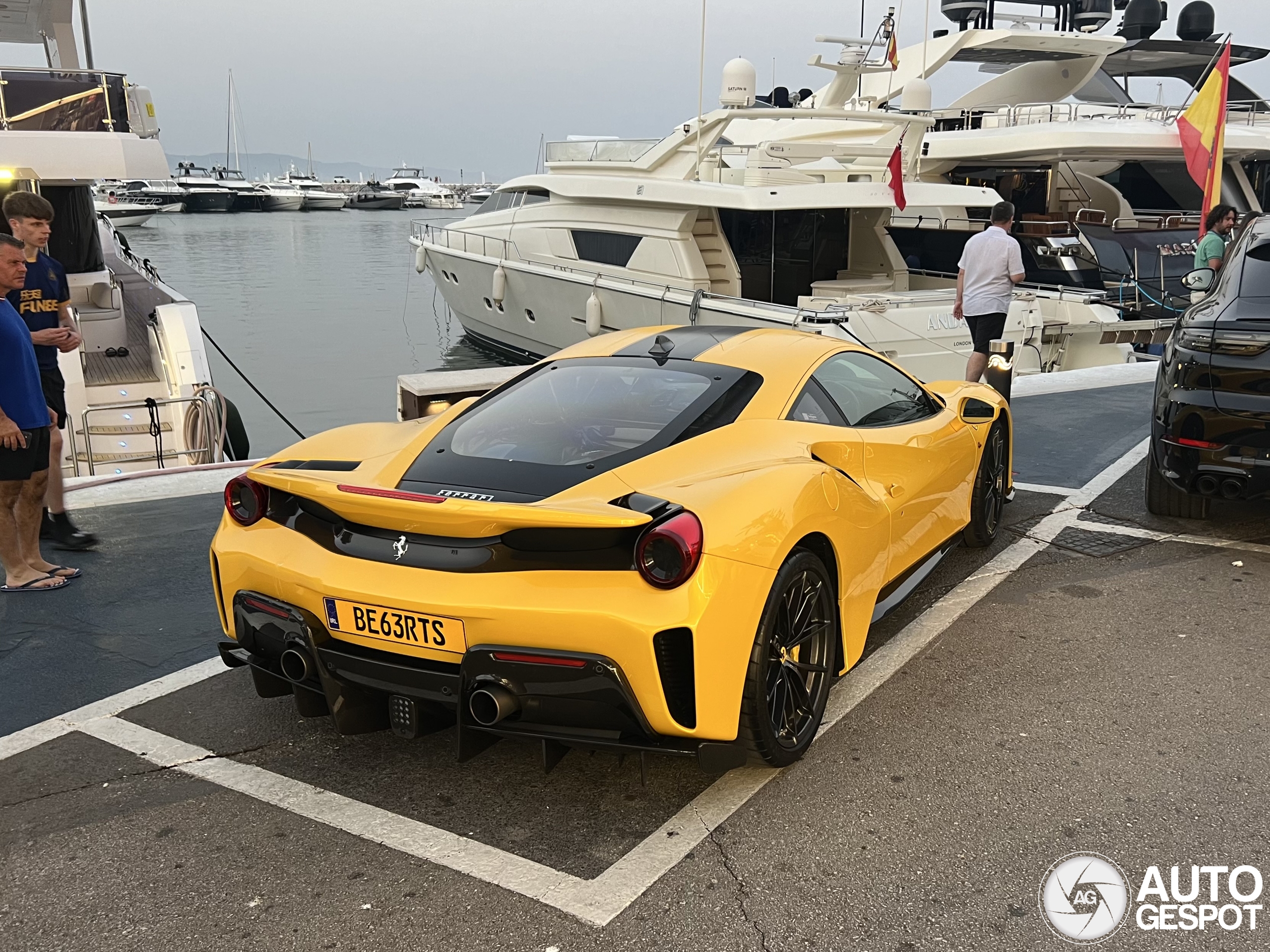 Ferrari 488 Pista