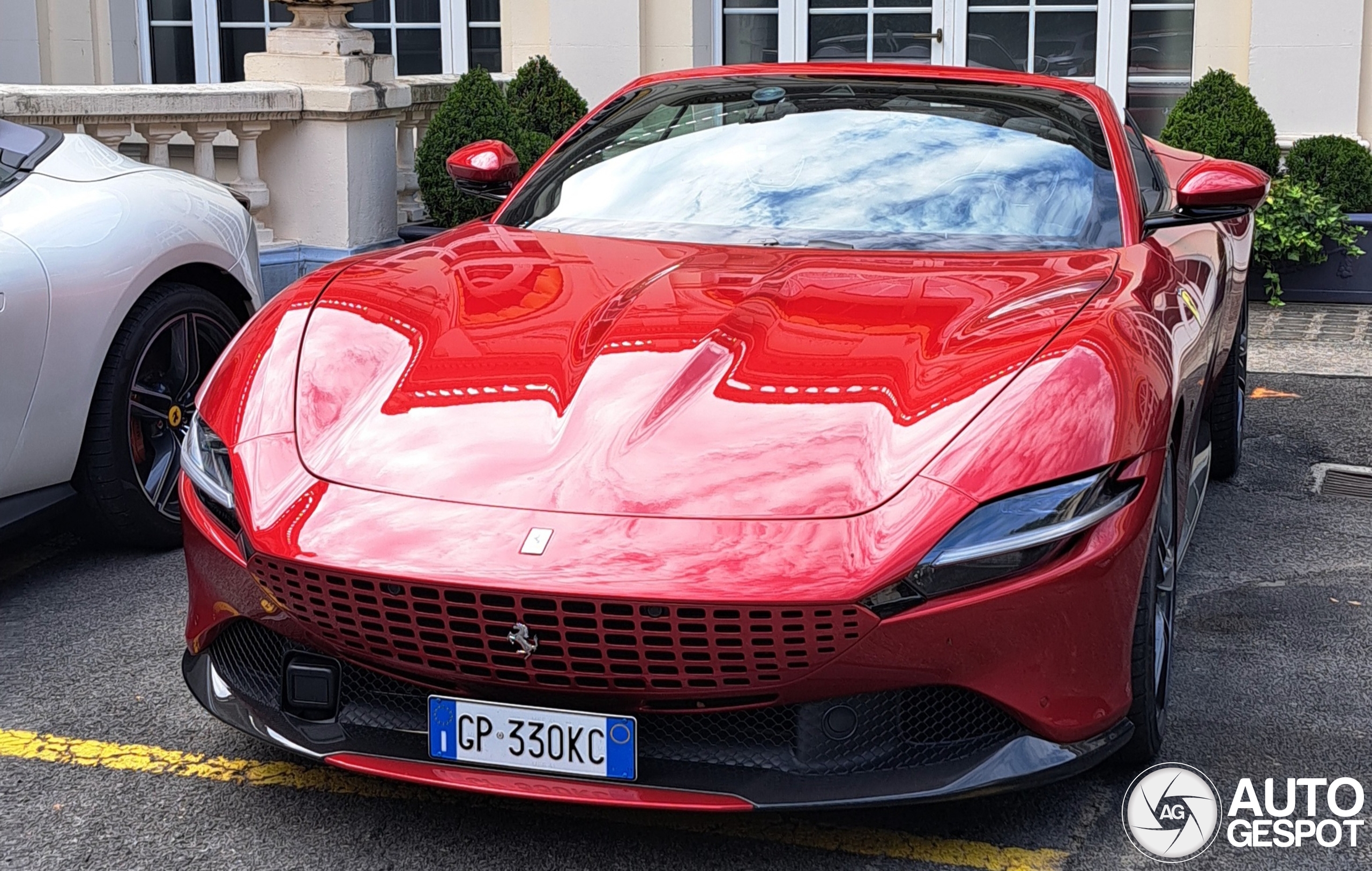 Ferrari Roma Spider