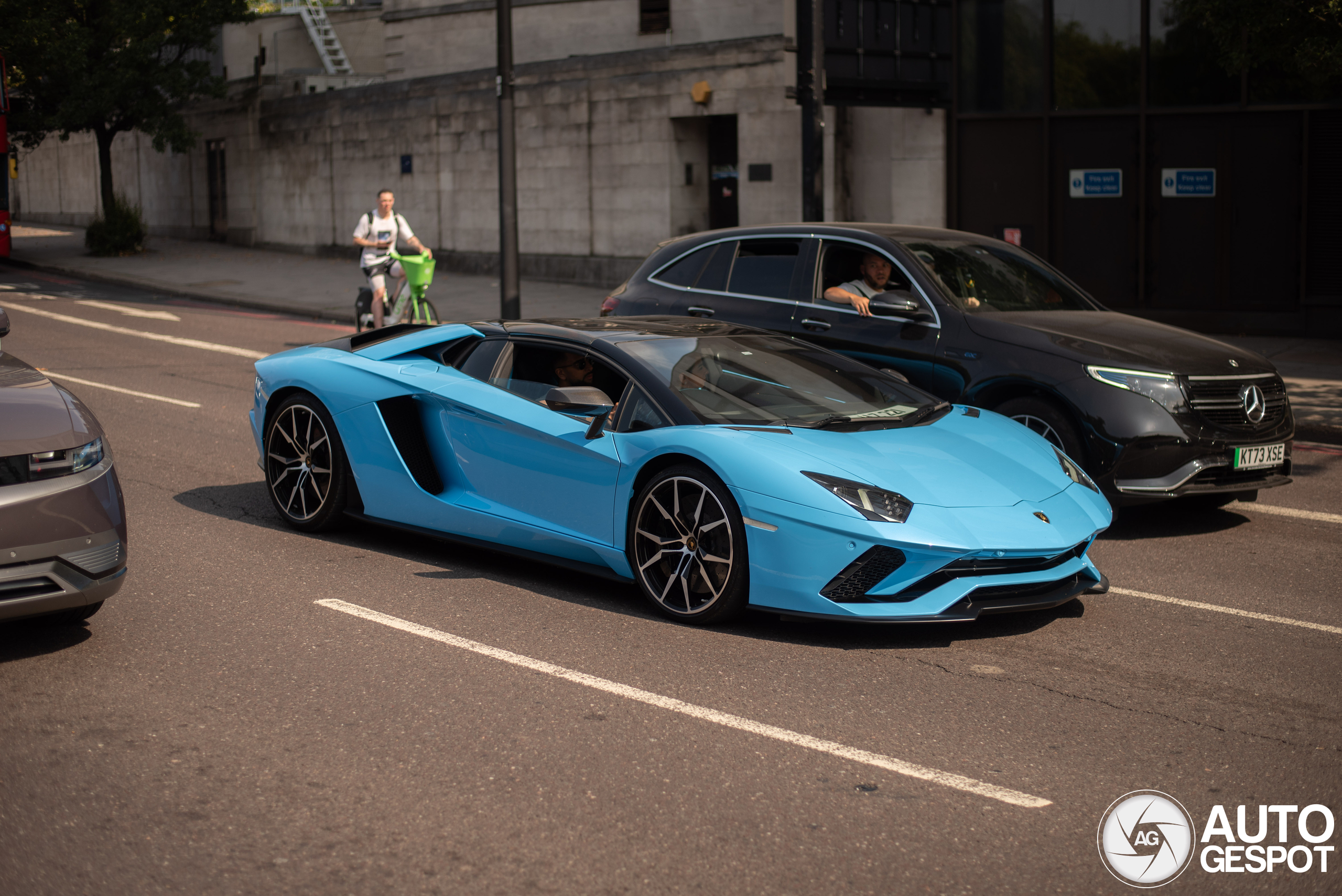 Lamborghini Aventador S LP740-4 Roadster