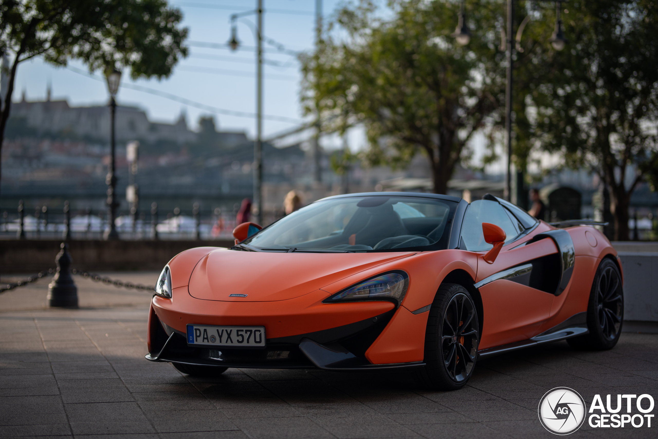 McLaren 570S Spider