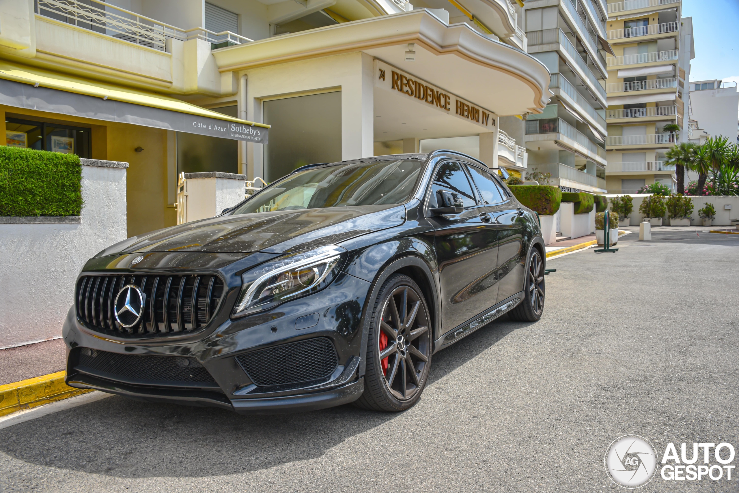 Mercedes-Benz GLA 45 AMG X156