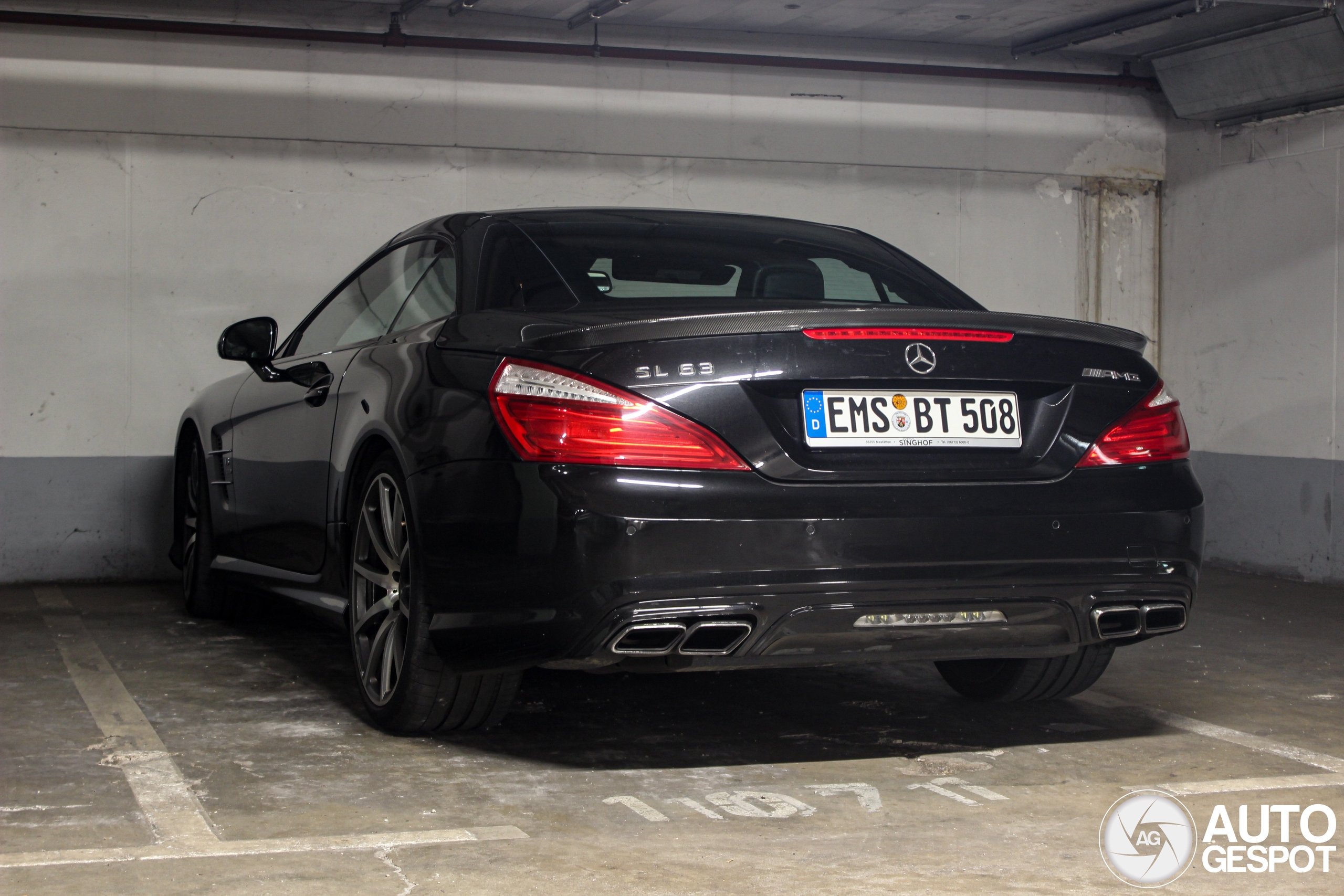 Mercedes-Benz SL 63 AMG R231