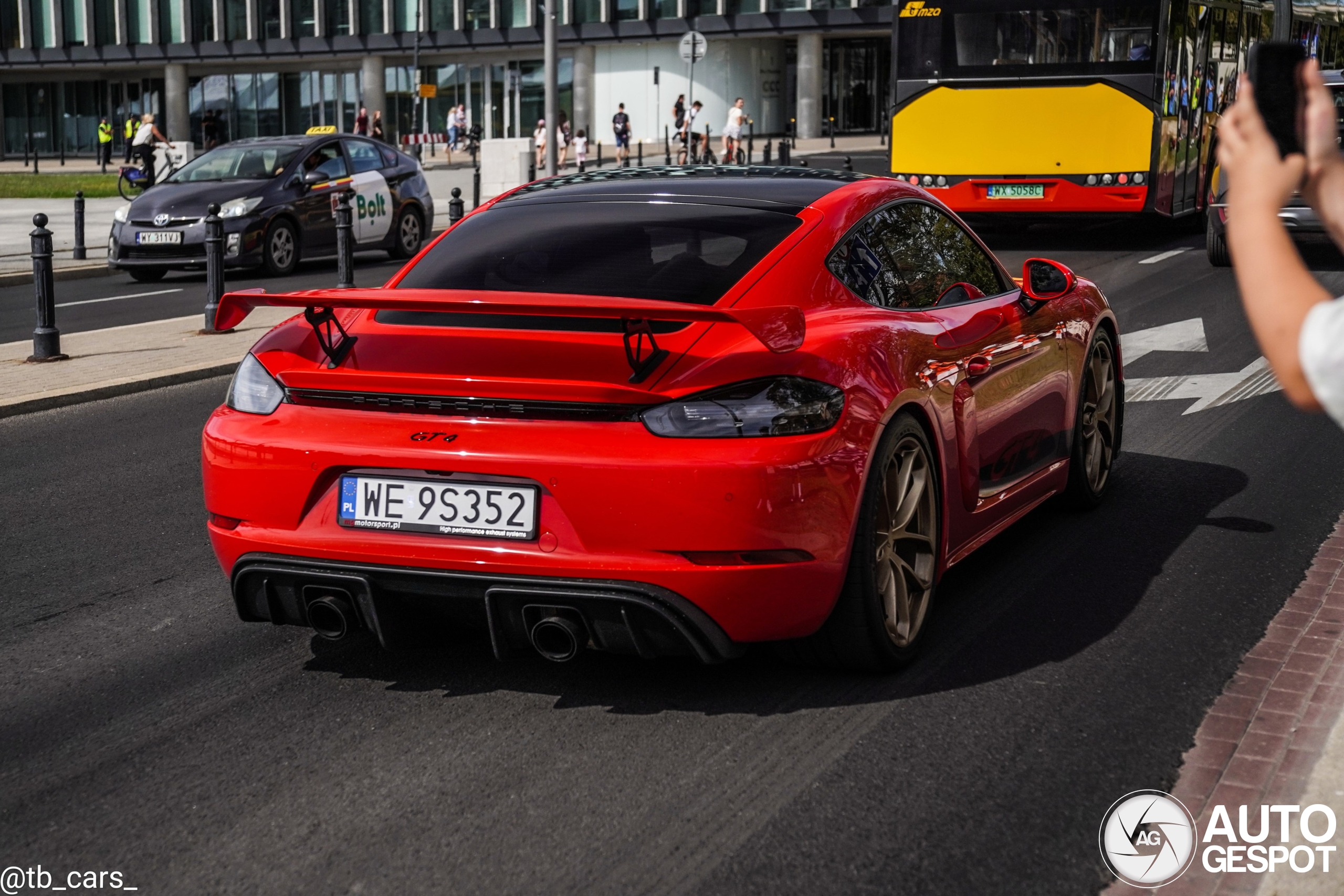 Porsche 718 Cayman GT4