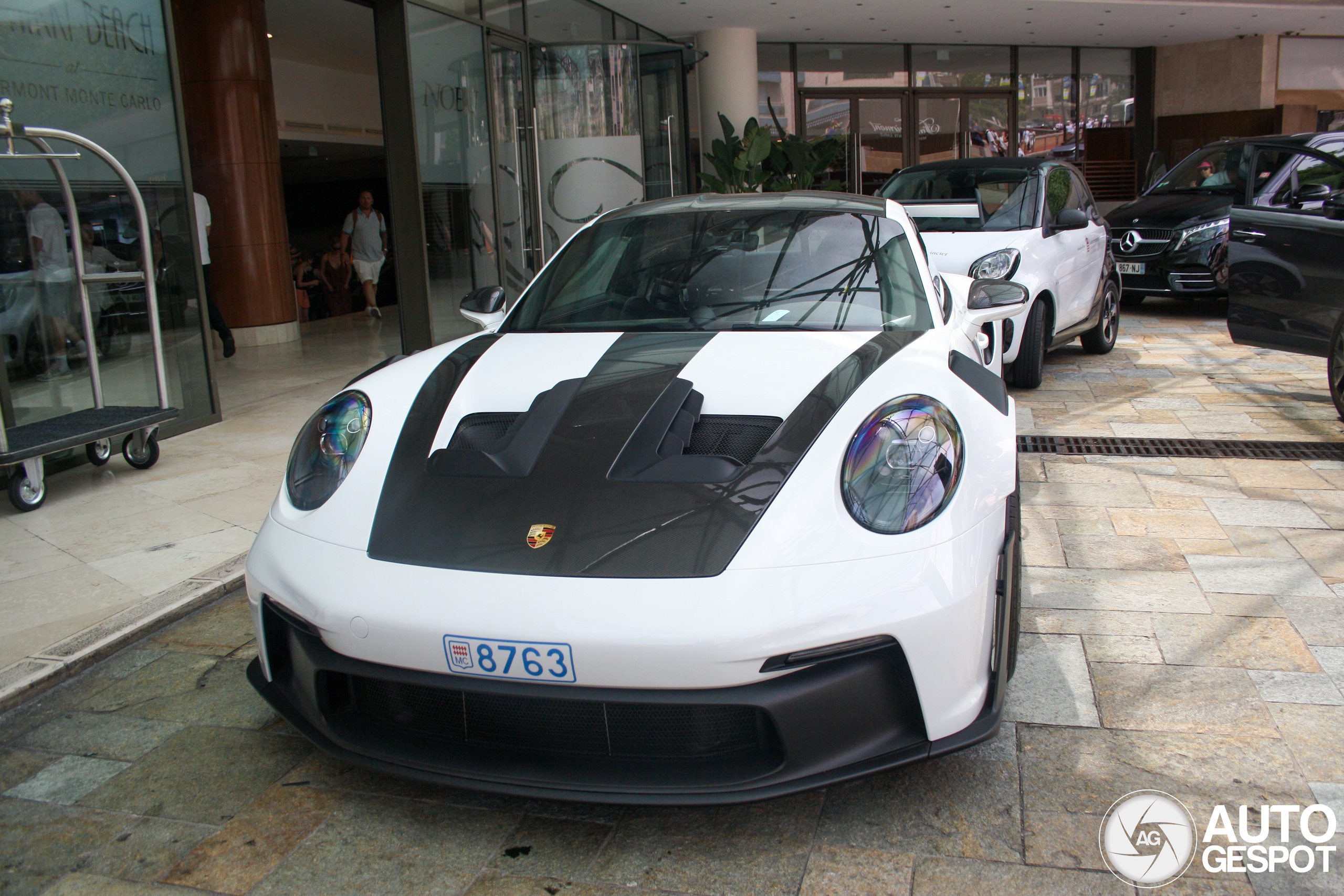 Porsche 992 GT3 RS Weissach Package