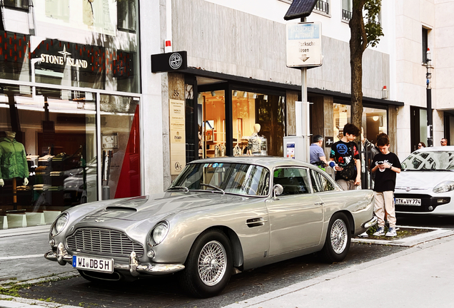 Aston Martin DB5