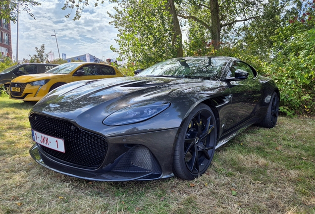 Aston Martin DBS Superleggera