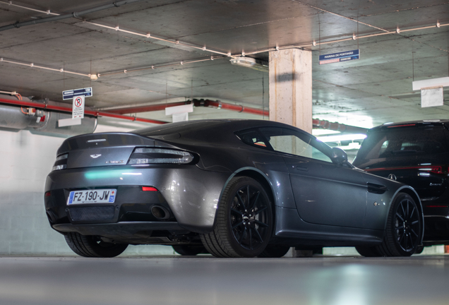 Aston Martin V12 Vantage S