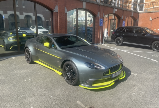 Aston Martin Vantage GT8