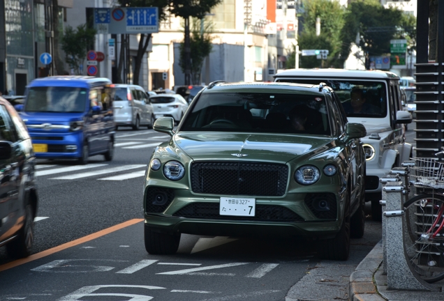 Bentley Bentayga V8 2021