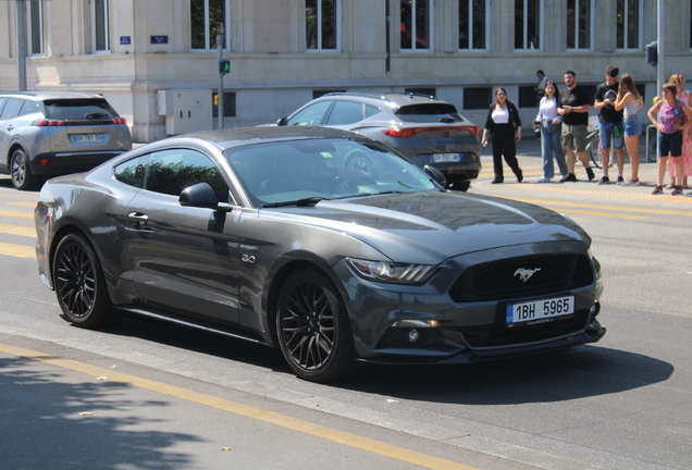 Ford Mustang GT 2015