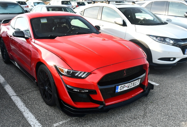 Ford Mustang GT 2018 DF Tuning