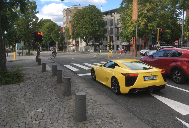 Lexus LFA