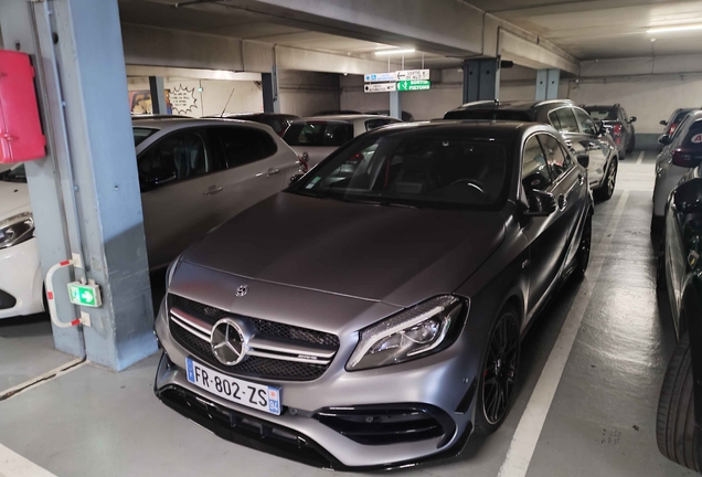 Mercedes-AMG A 45 W176 2015