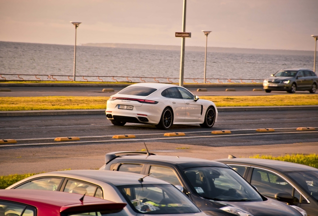 Porsche 971 Panamera GTS MkI