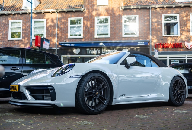 Porsche 992 Carrera GTS Cabriolet