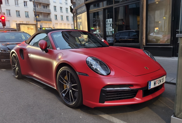 Porsche 992 Turbo S Cabriolet