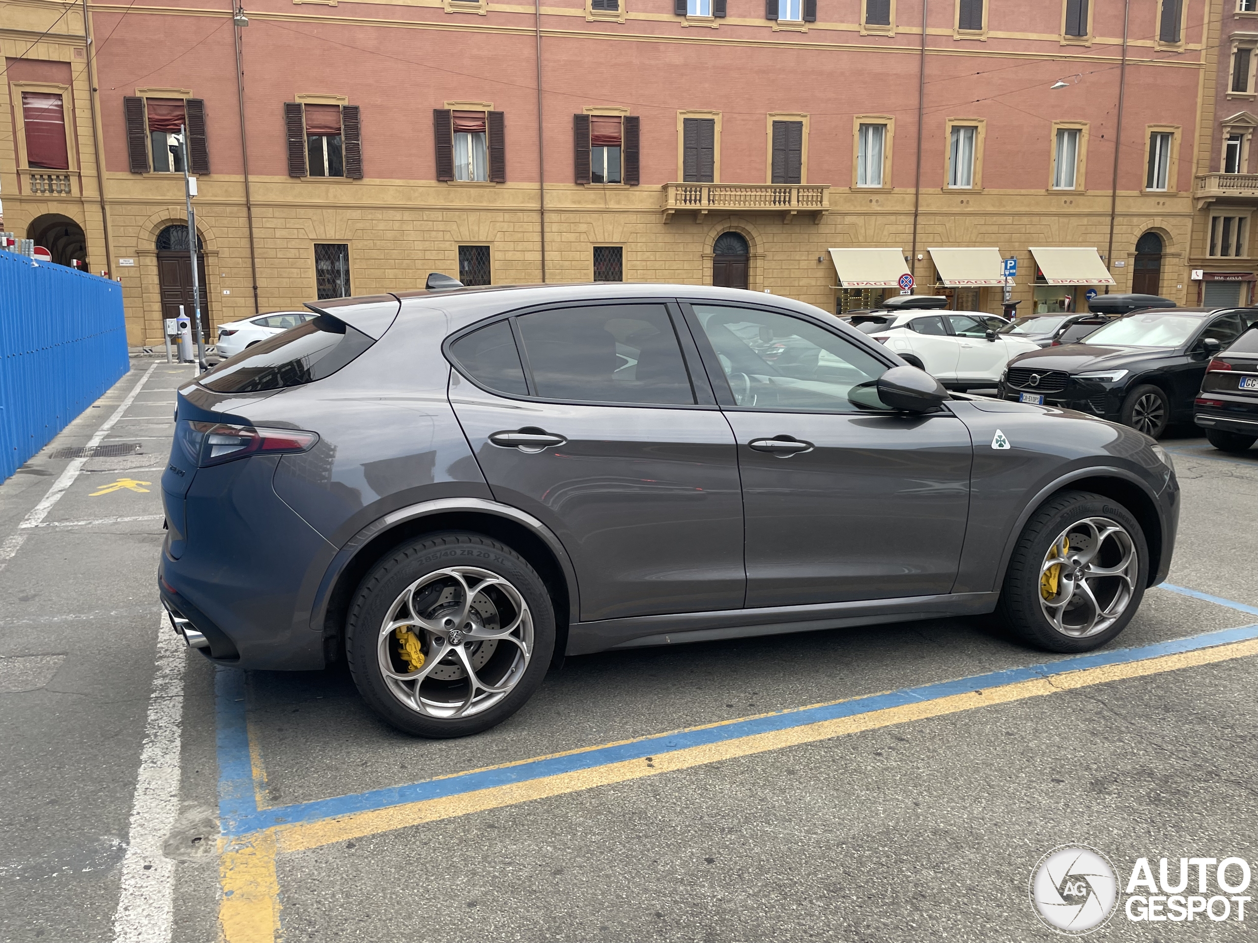 Alfa Romeo Stelvio Quadrifoglio 2020