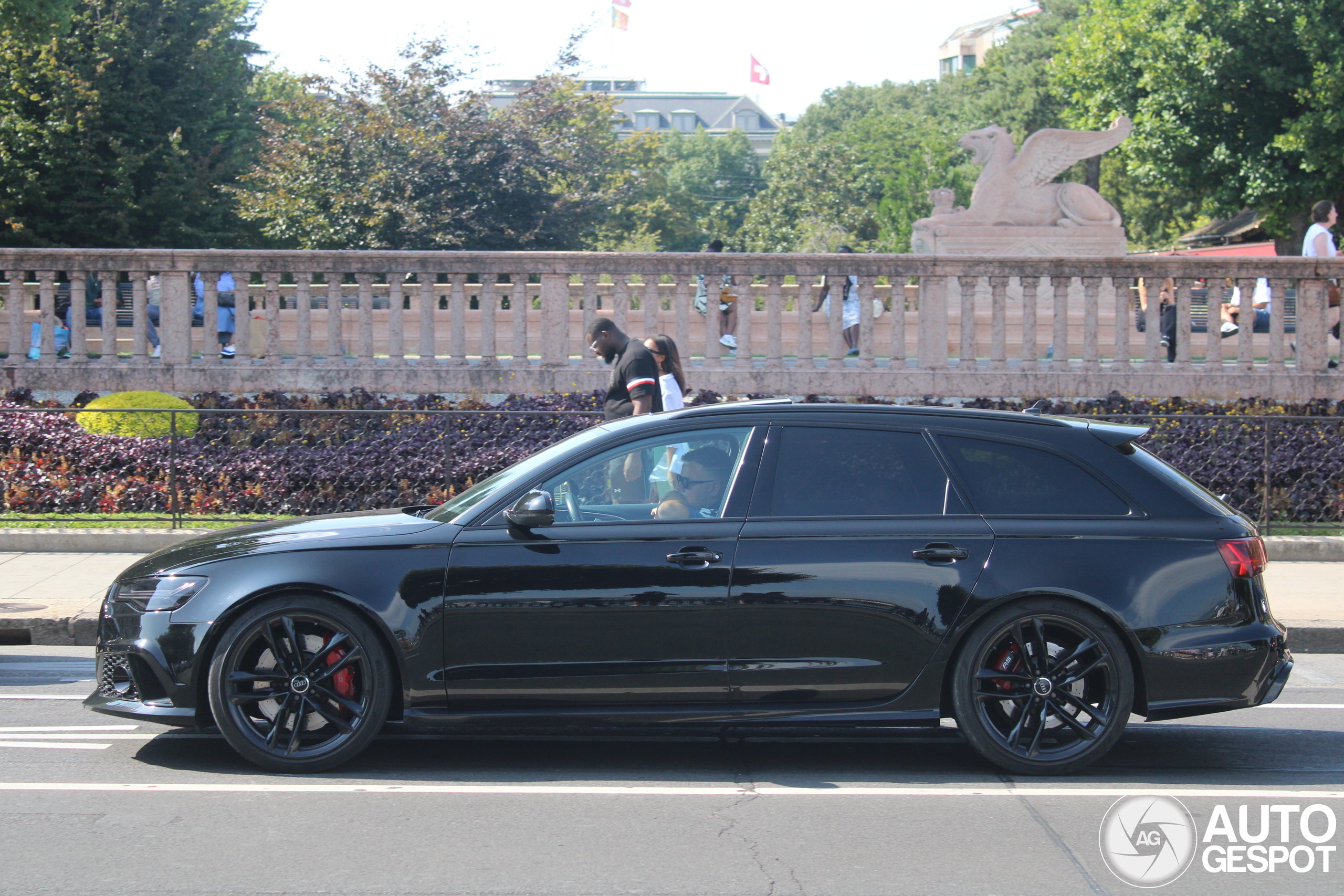 Audi RS6 Avant C7 2015