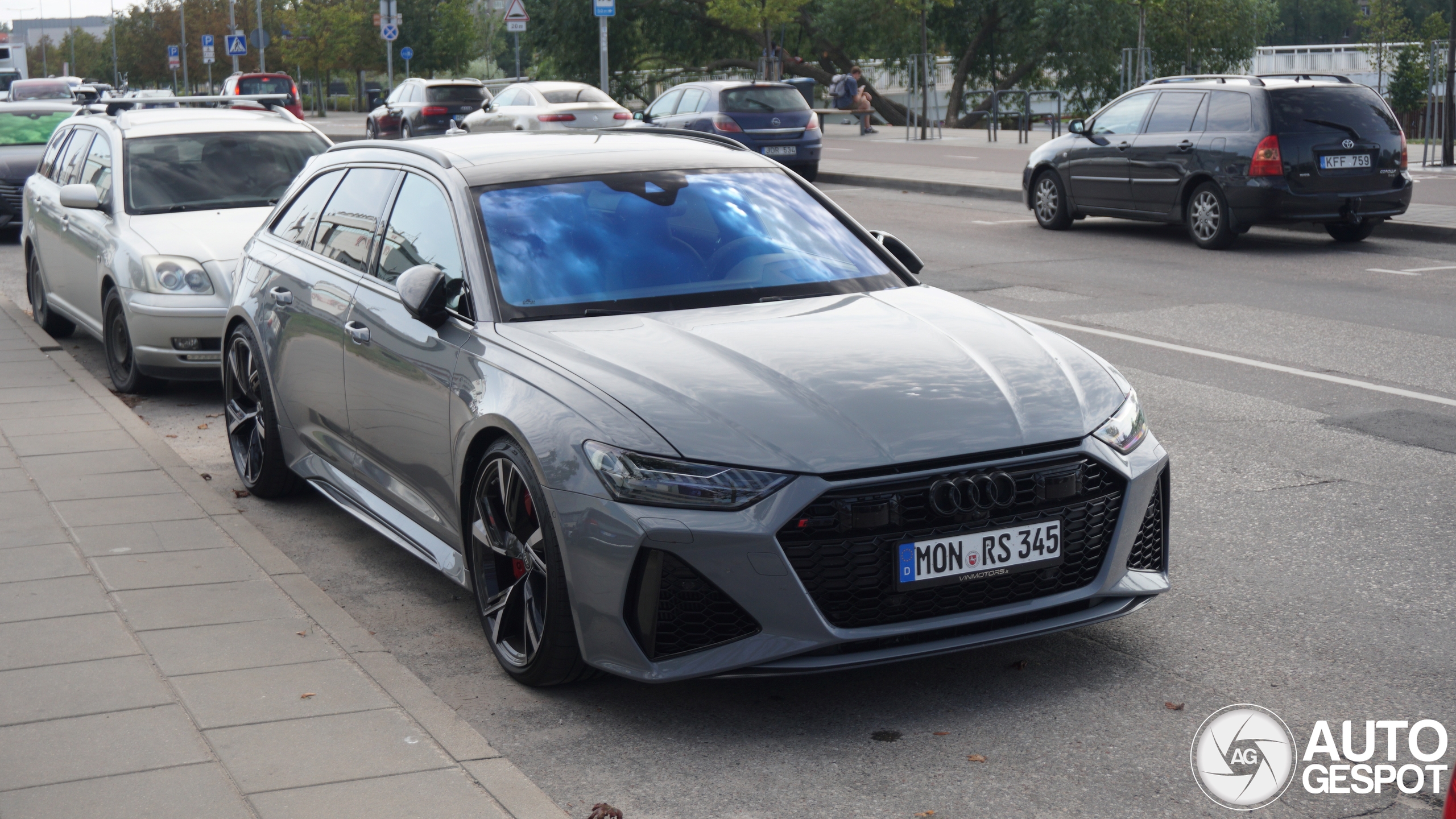 Audi RS6 Avant C8