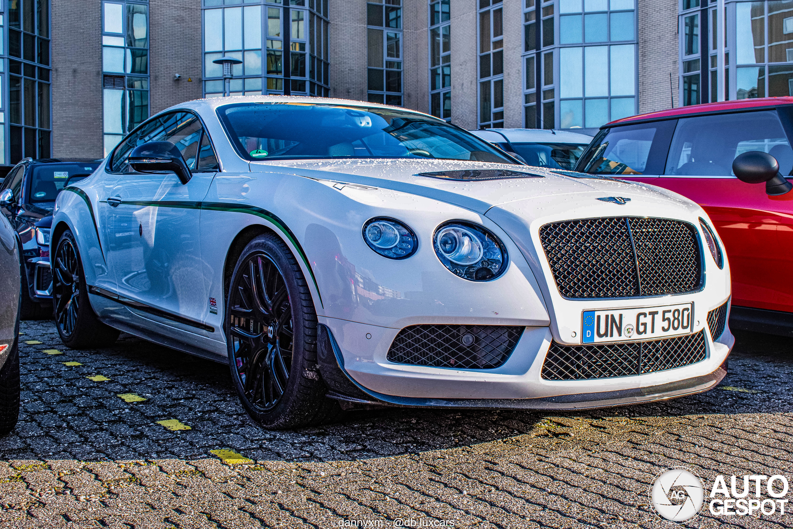 Bentley Continental GT3-R