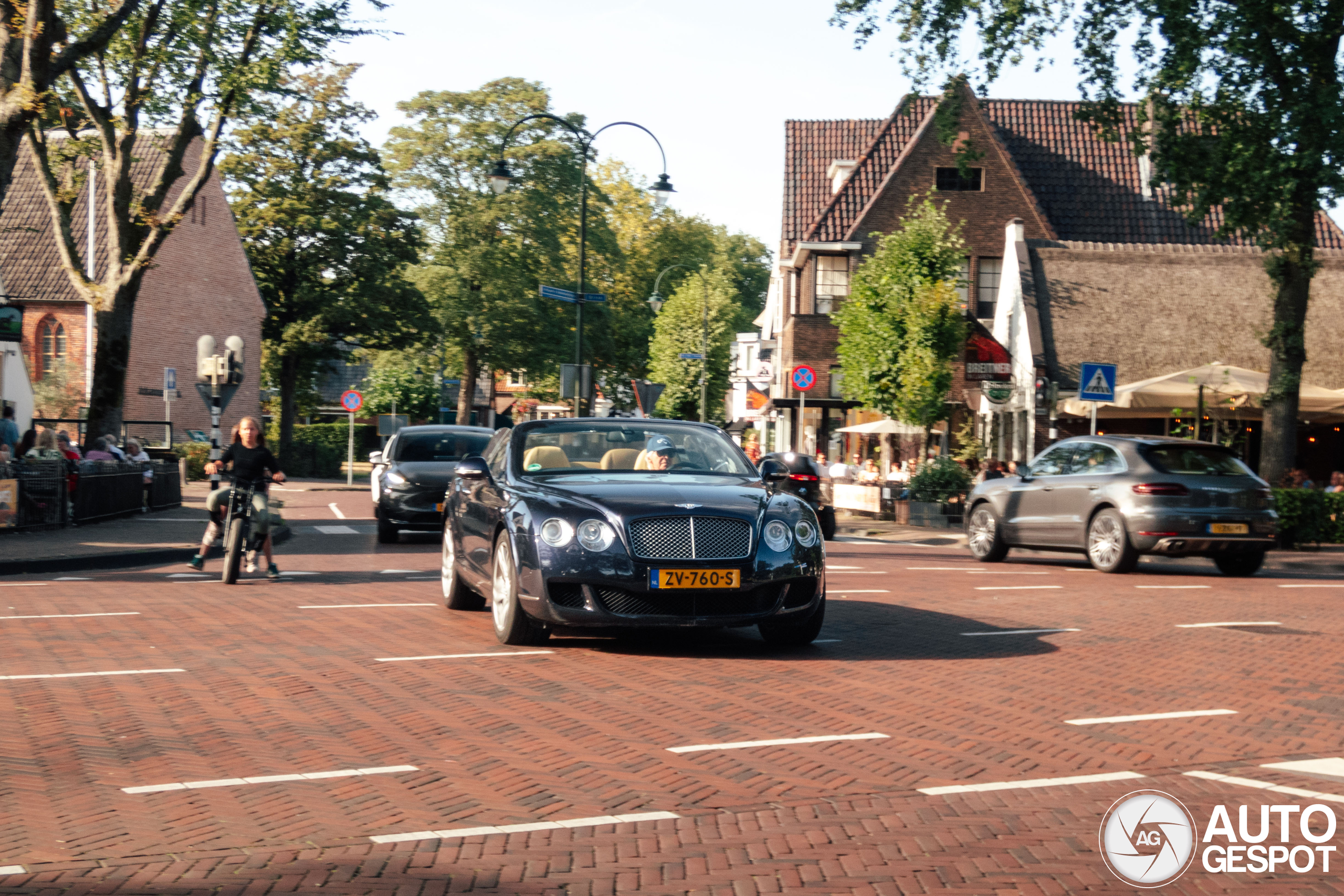 Bentley Continental GTC