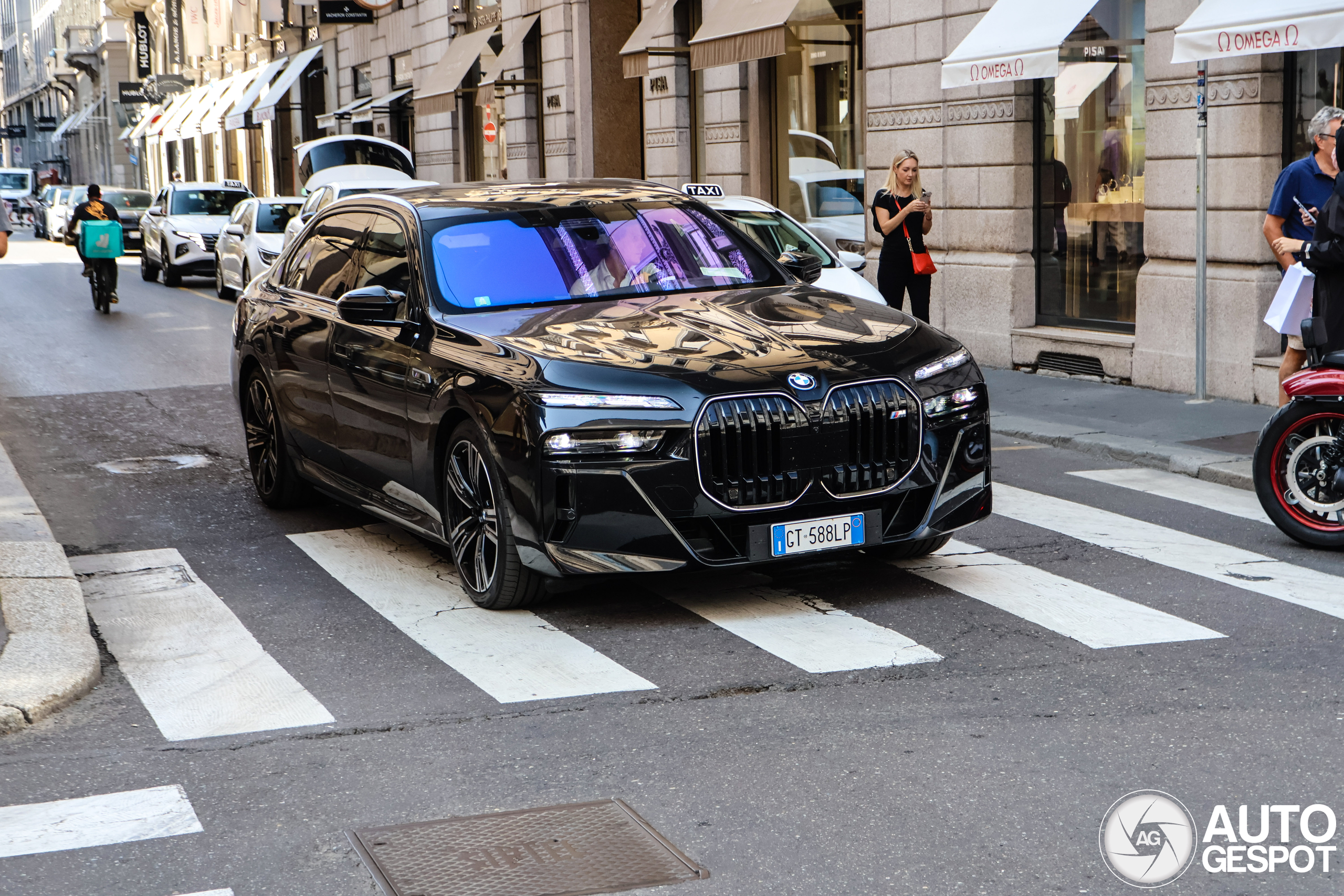 BMW M760e xDrive