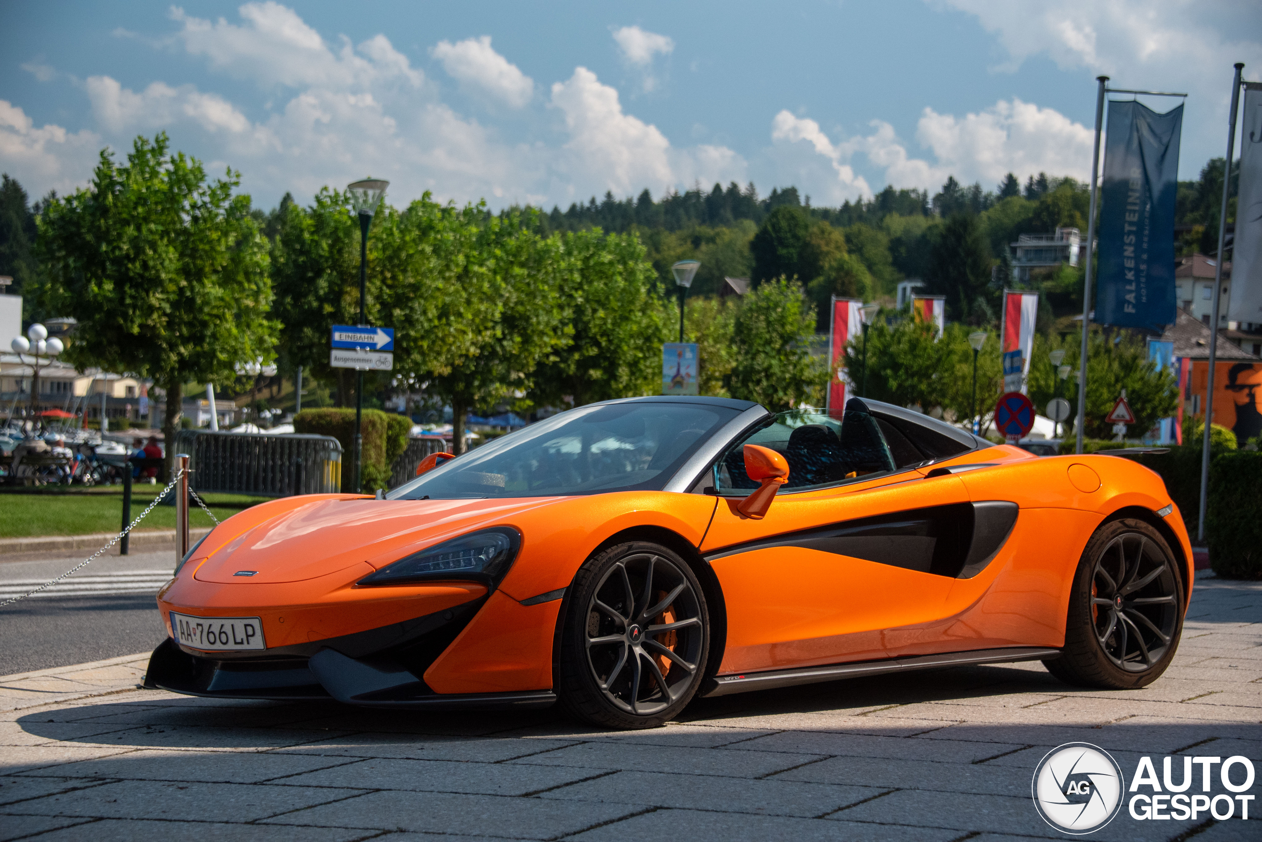 McLaren 570S Spider