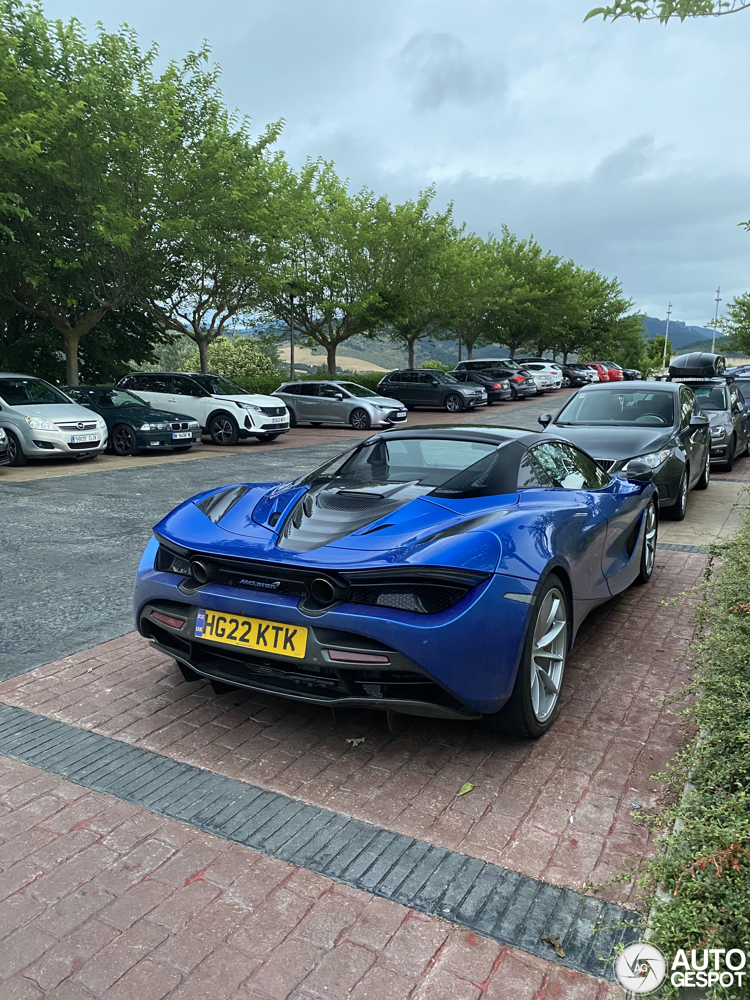 McLaren 720S Spider