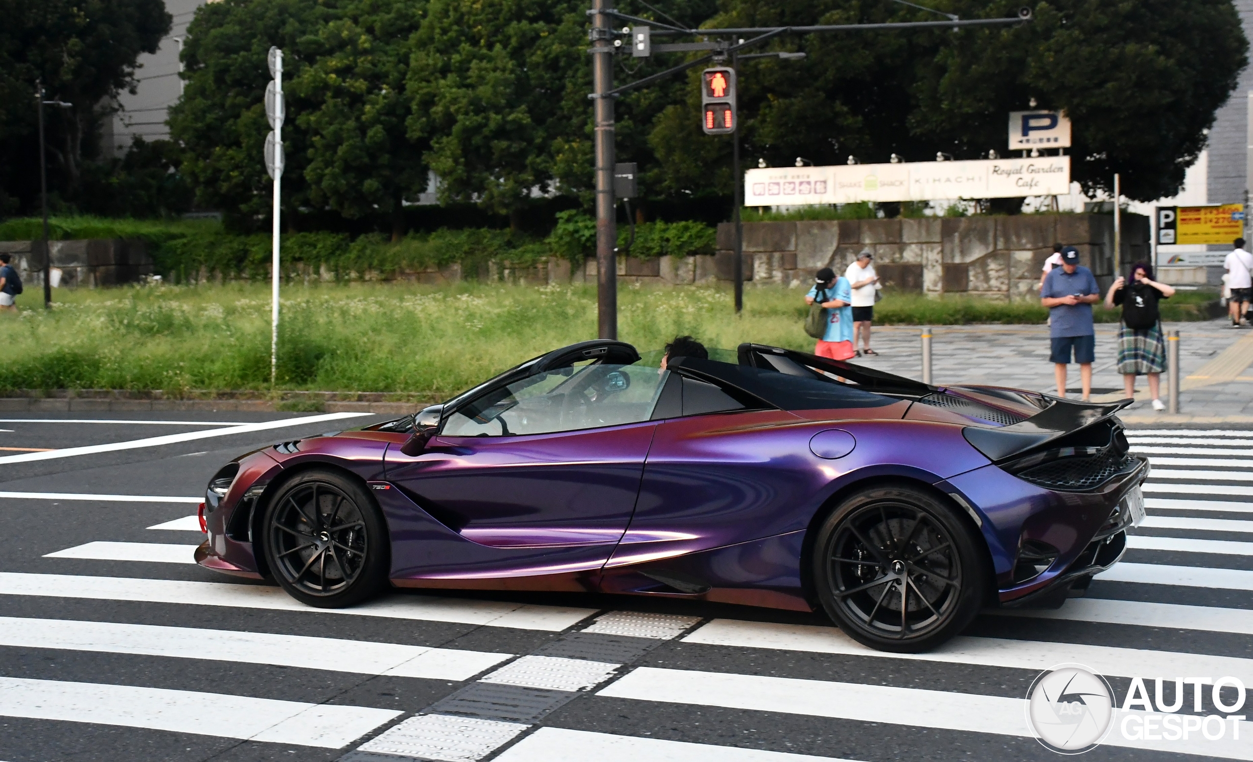 McLaren 750S Spider - 03 September 2024 - Autogespot