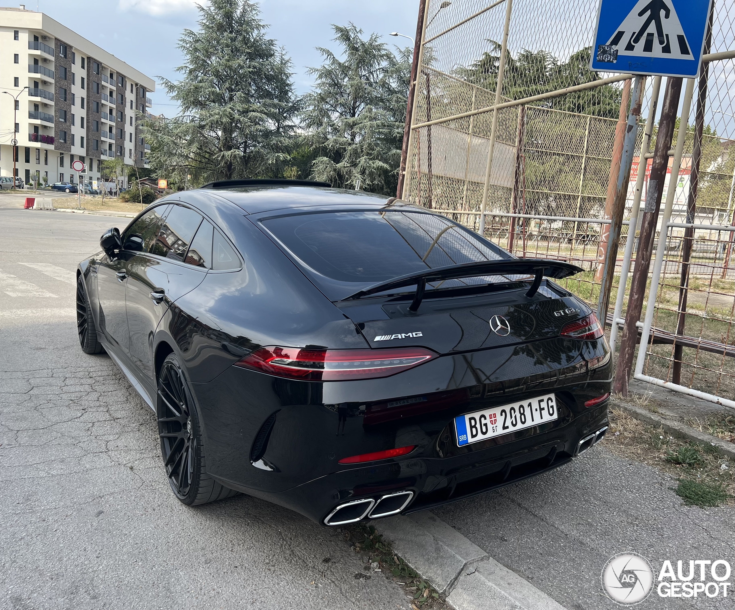 Mercedes-AMG GT 63 S X290