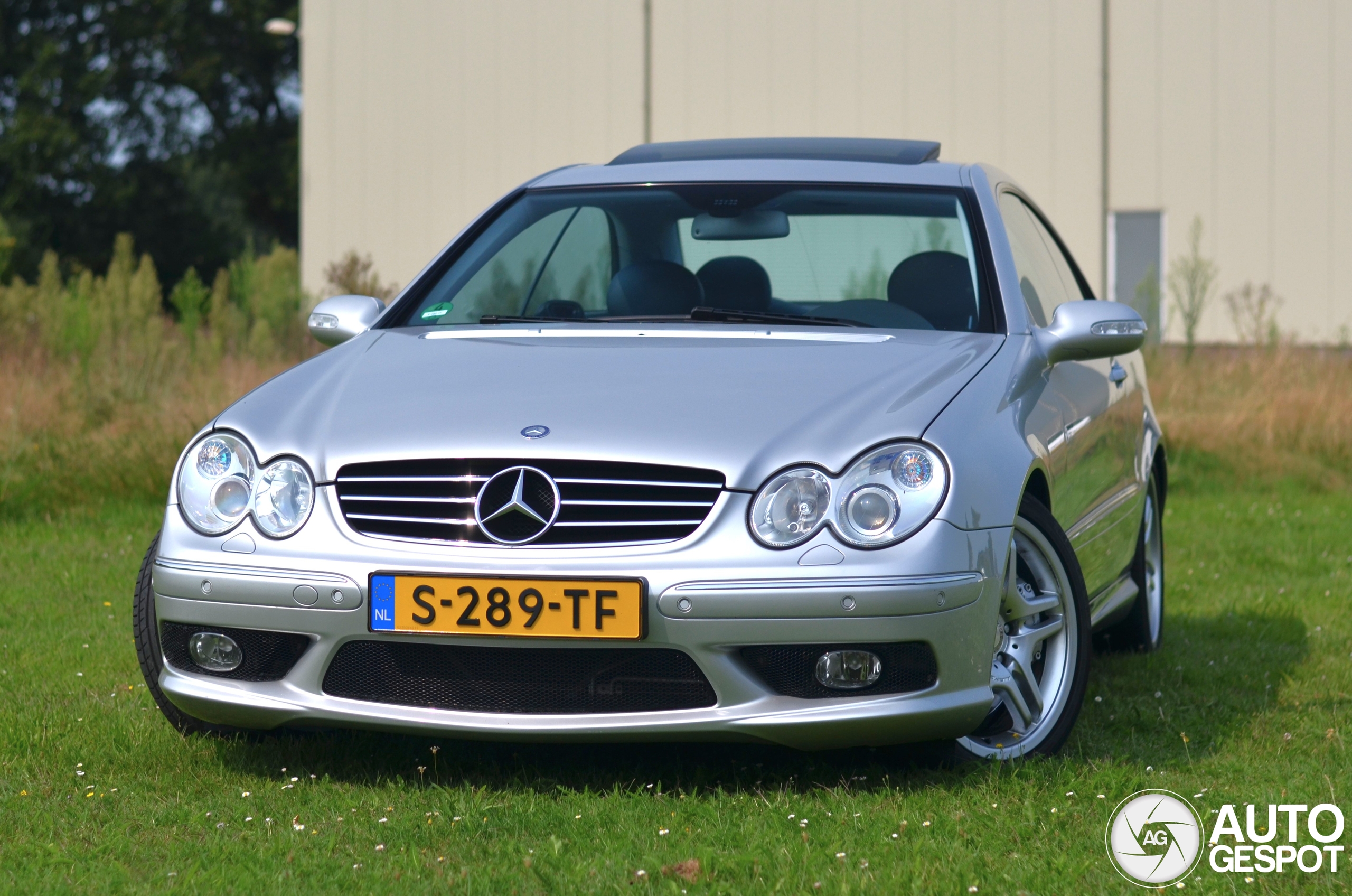 Mercedes-Benz CLK 55 AMG