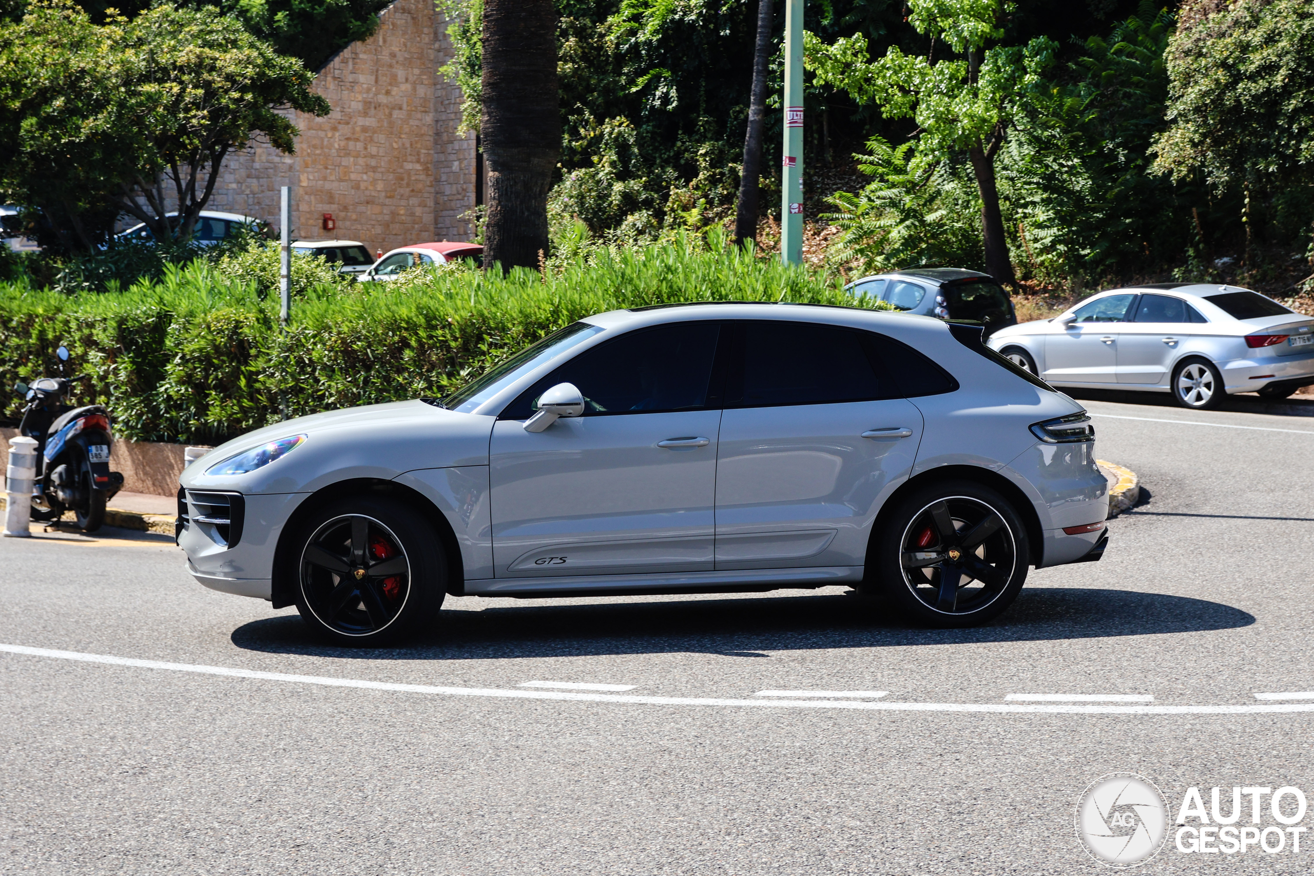 Porsche 95B Macan GTS MkII