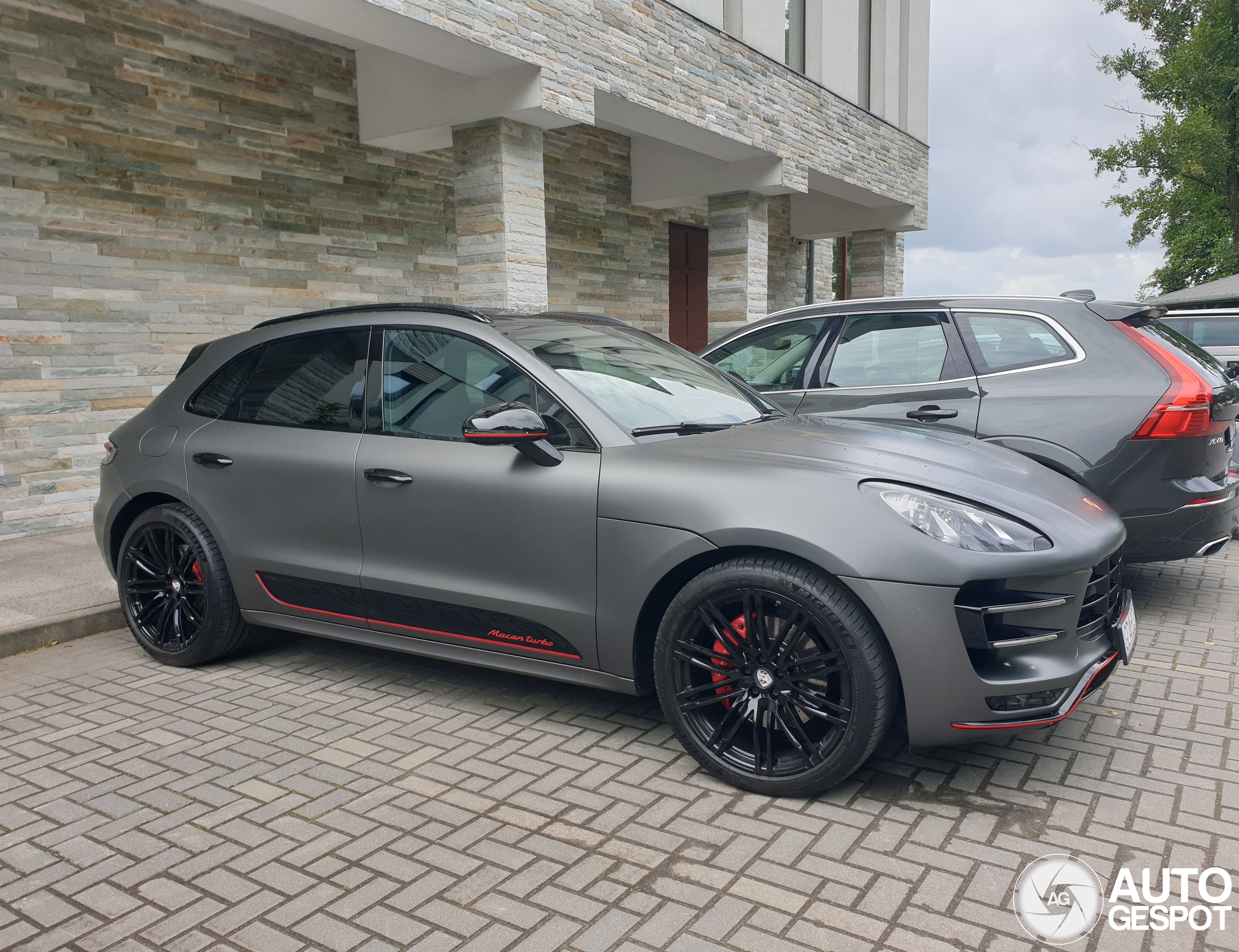 Porsche 95B Macan Turbo Exclusive Performance Edition