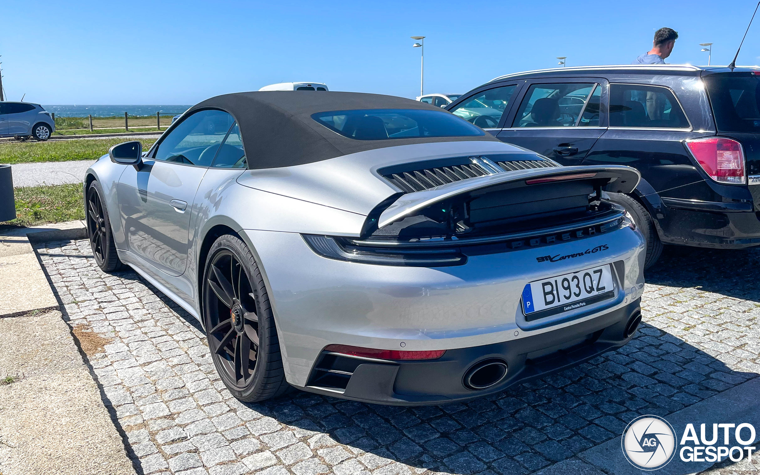 Porsche 992 Carrera 4 GTS Cabriolet