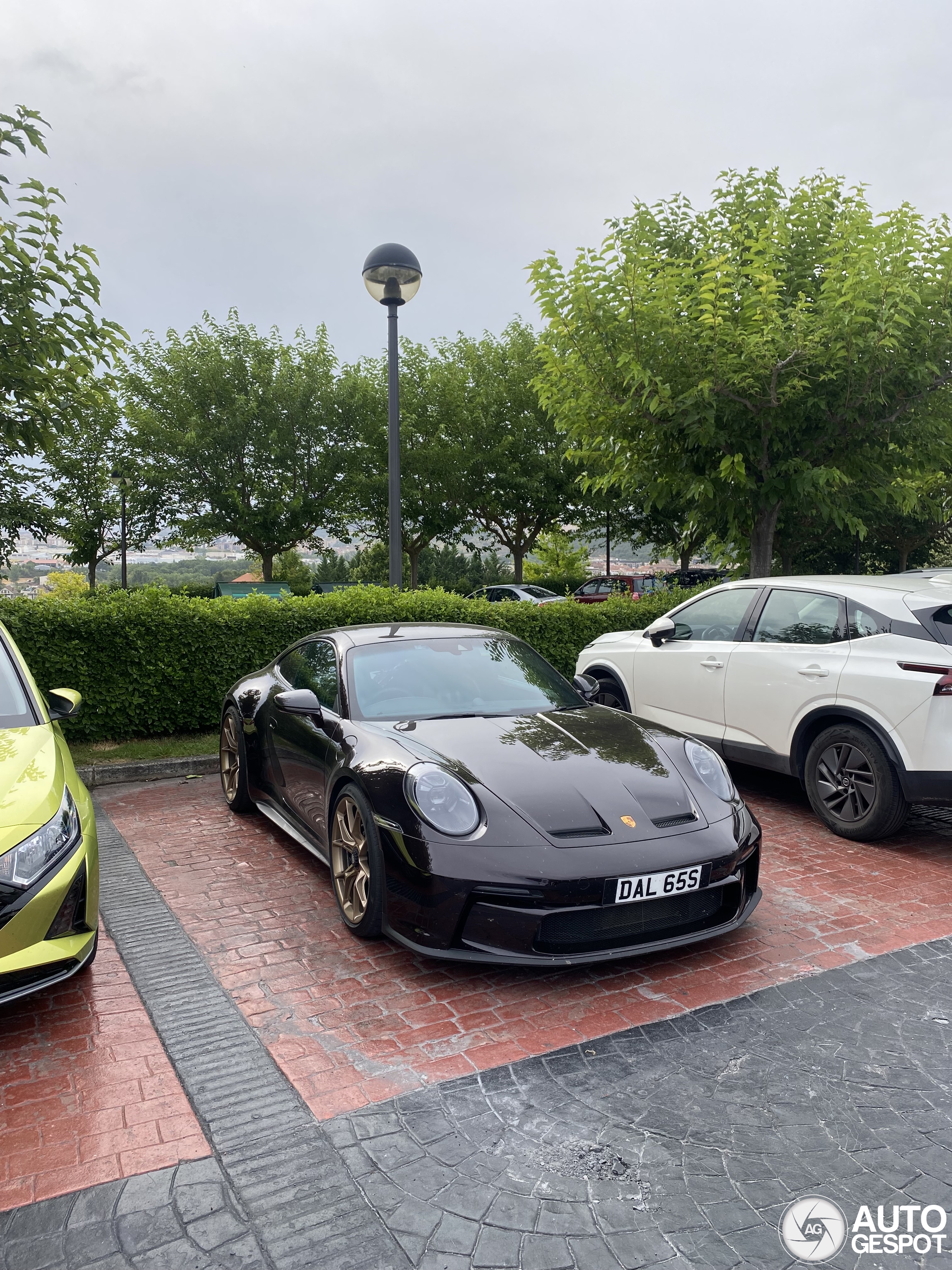 Porsche 992 GT3 Touring