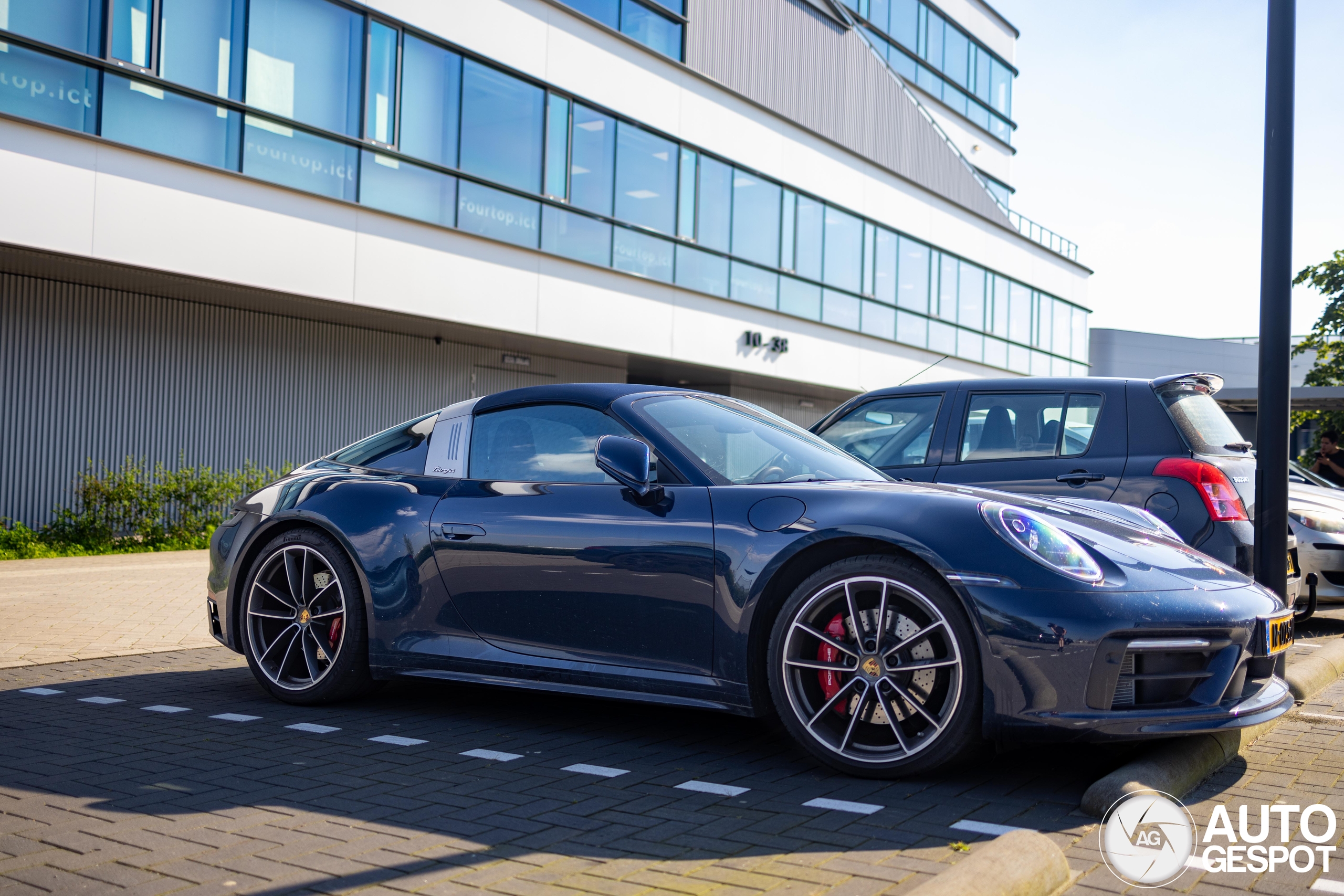 Porsche 992 Targa 4S