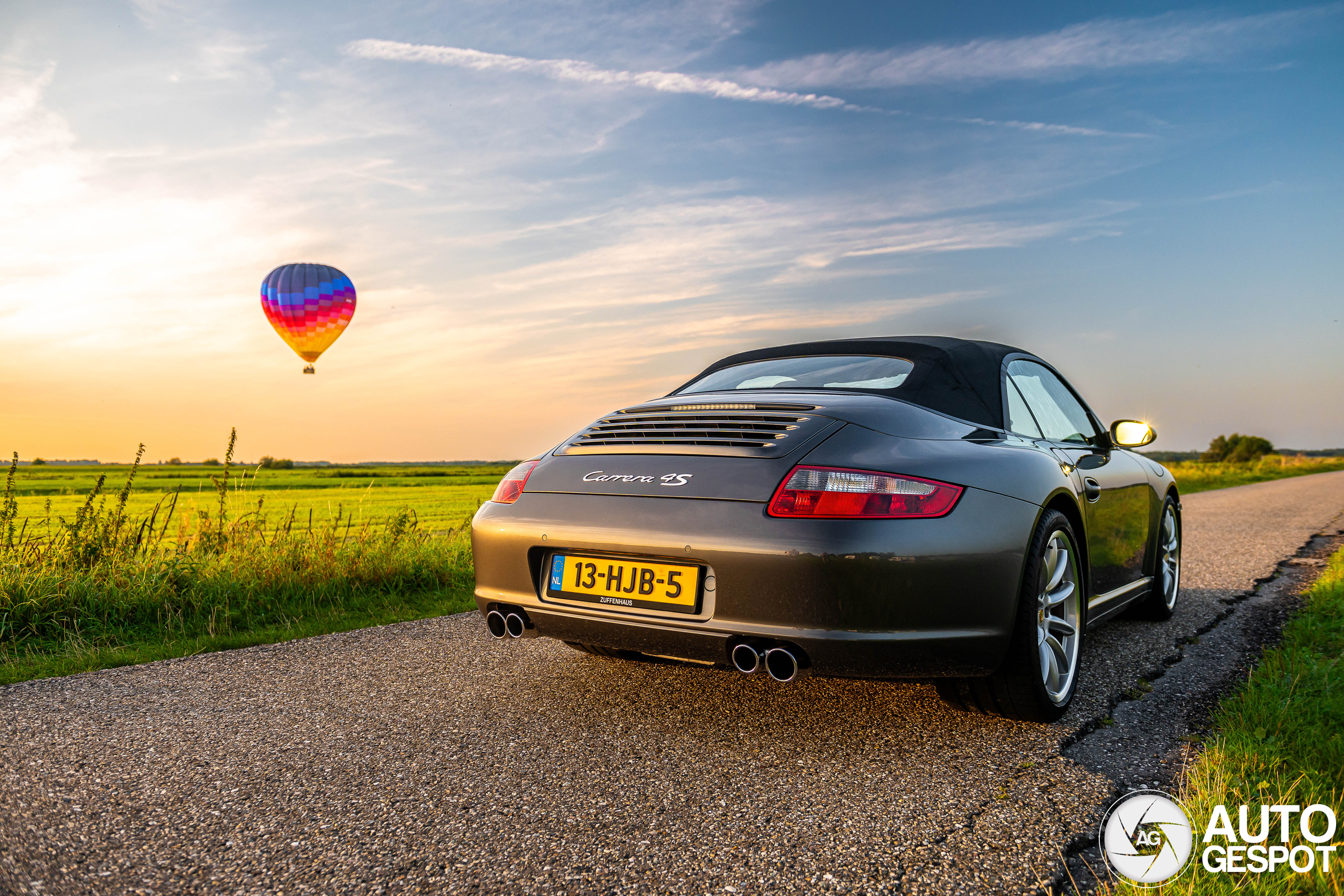 Porsche 997 Carrera 4S Cabriolet MkI photoshoot in Dutch countryside