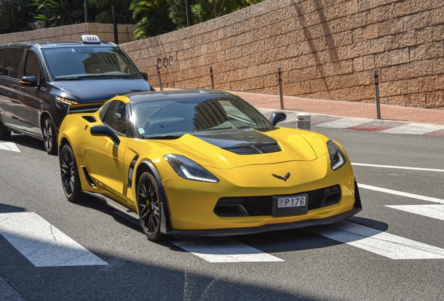 Chevrolet Corvette C7 Z06 R Edition