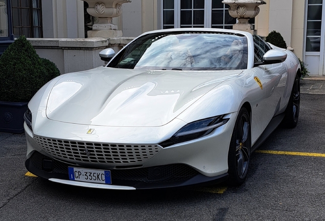 Ferrari Roma Spider