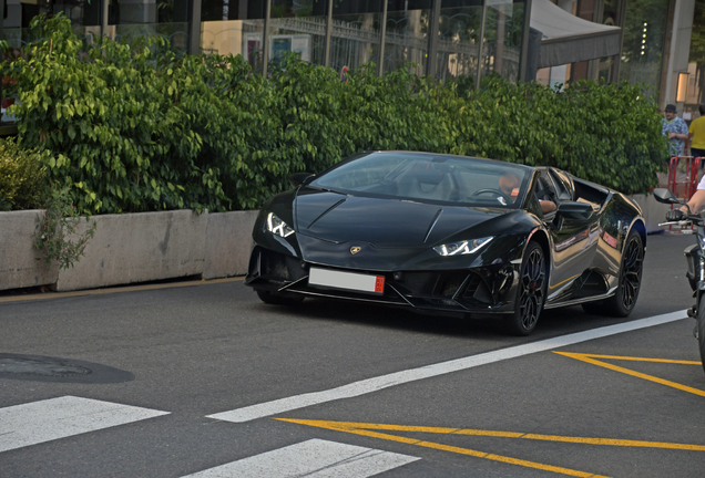 Lamborghini Huracán LP640-4 EVO Spyder