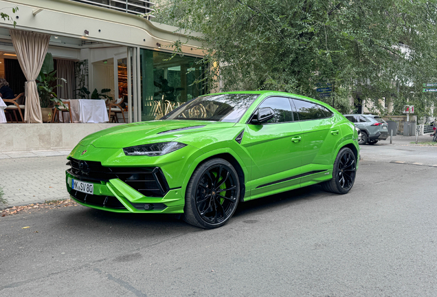 Lamborghini Urus S