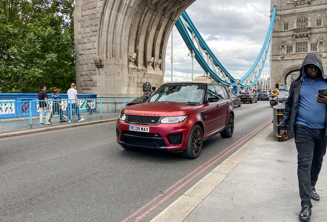 Land Rover Range Rover Sport SVR