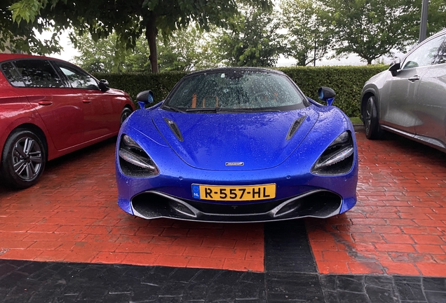 McLaren 720S Spider