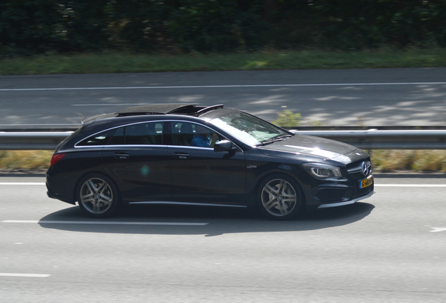 Mercedes-AMG CLA 45 Shooting Brake X117