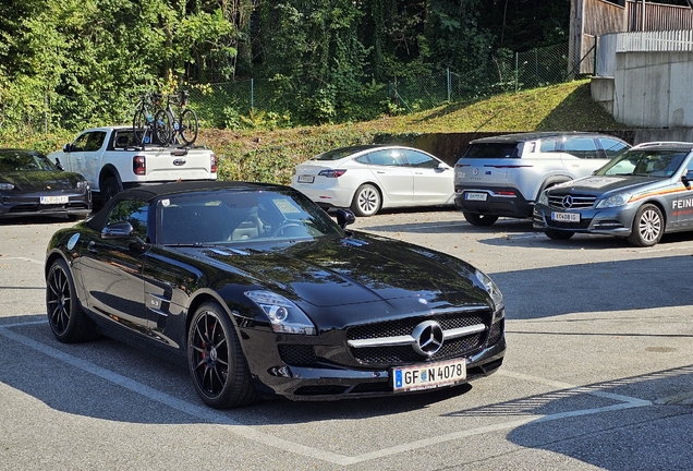 Mercedes-Benz SLS AMG Roadster