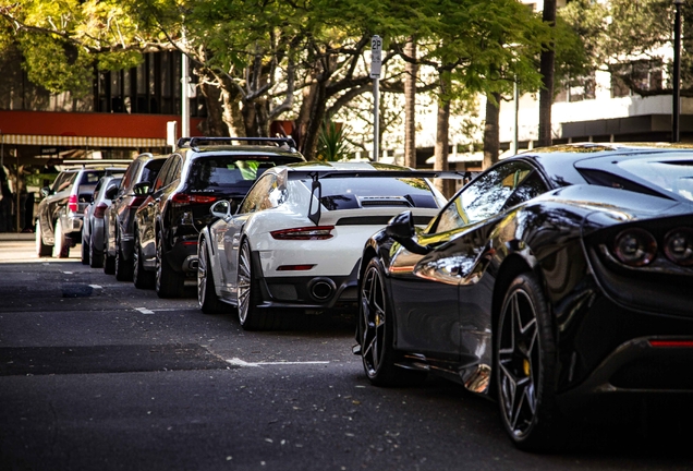 Porsche 991 GT2 RS Weissach Package