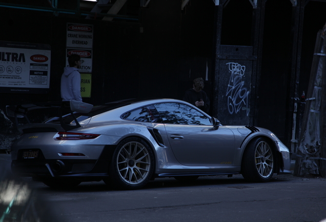 Porsche 991 GT2 RS Weissach Package