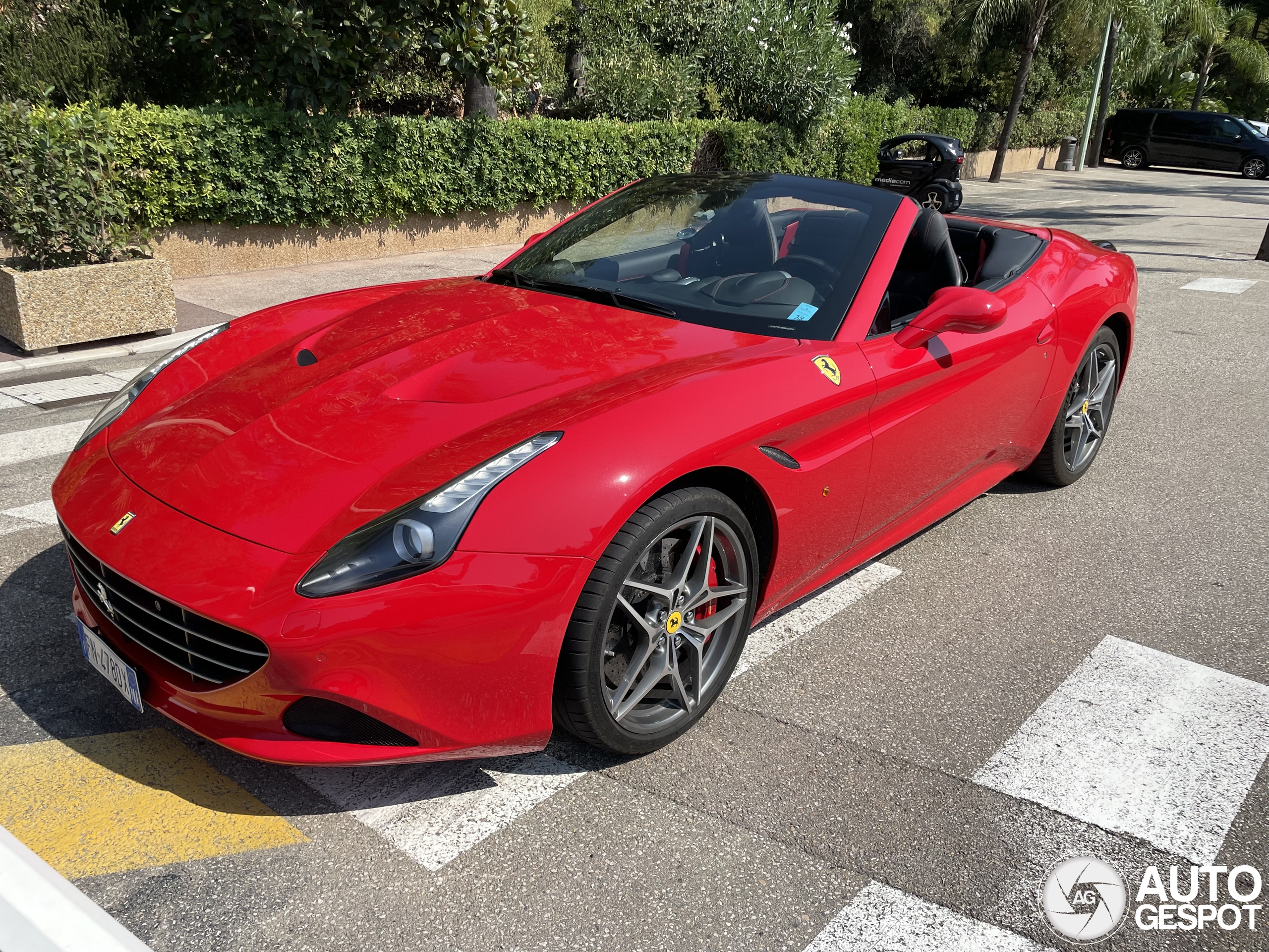 Ferrari California T