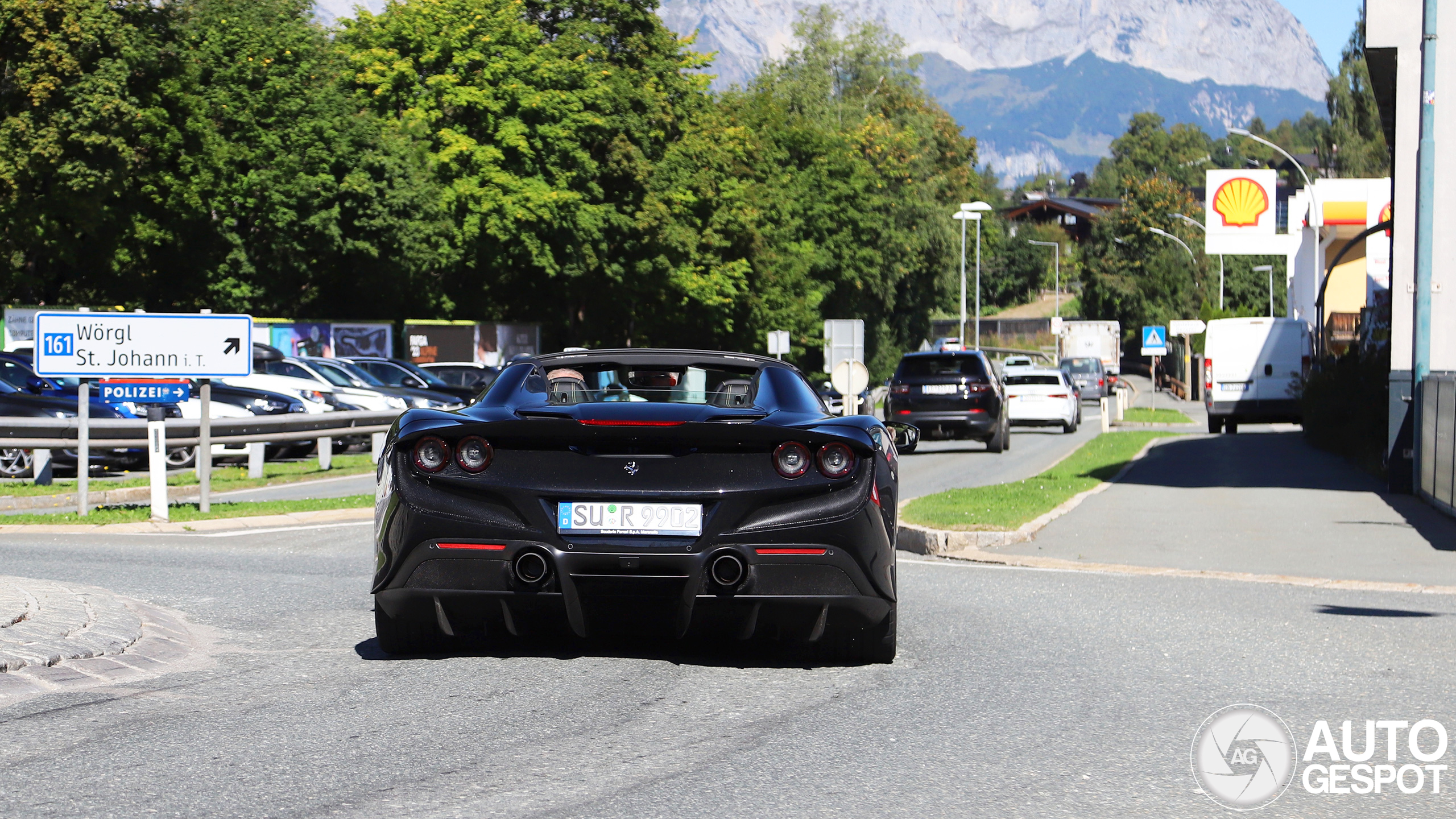 Ferrari F8 Spider