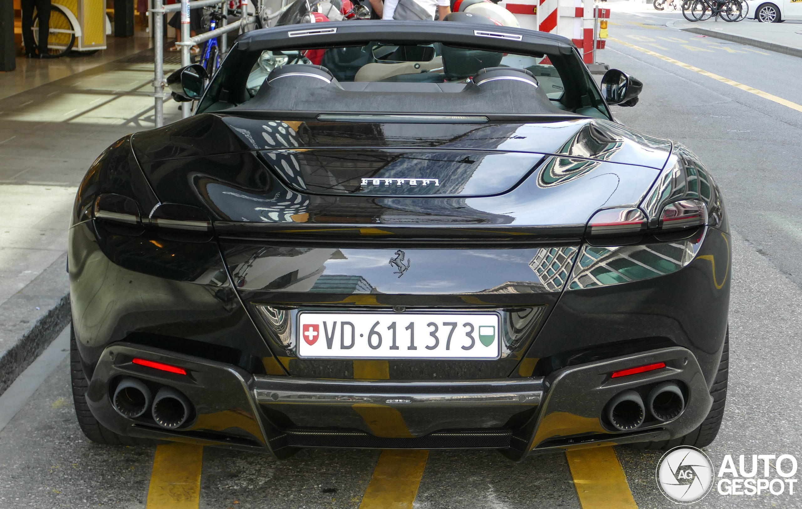 Ferrari Roma Spider